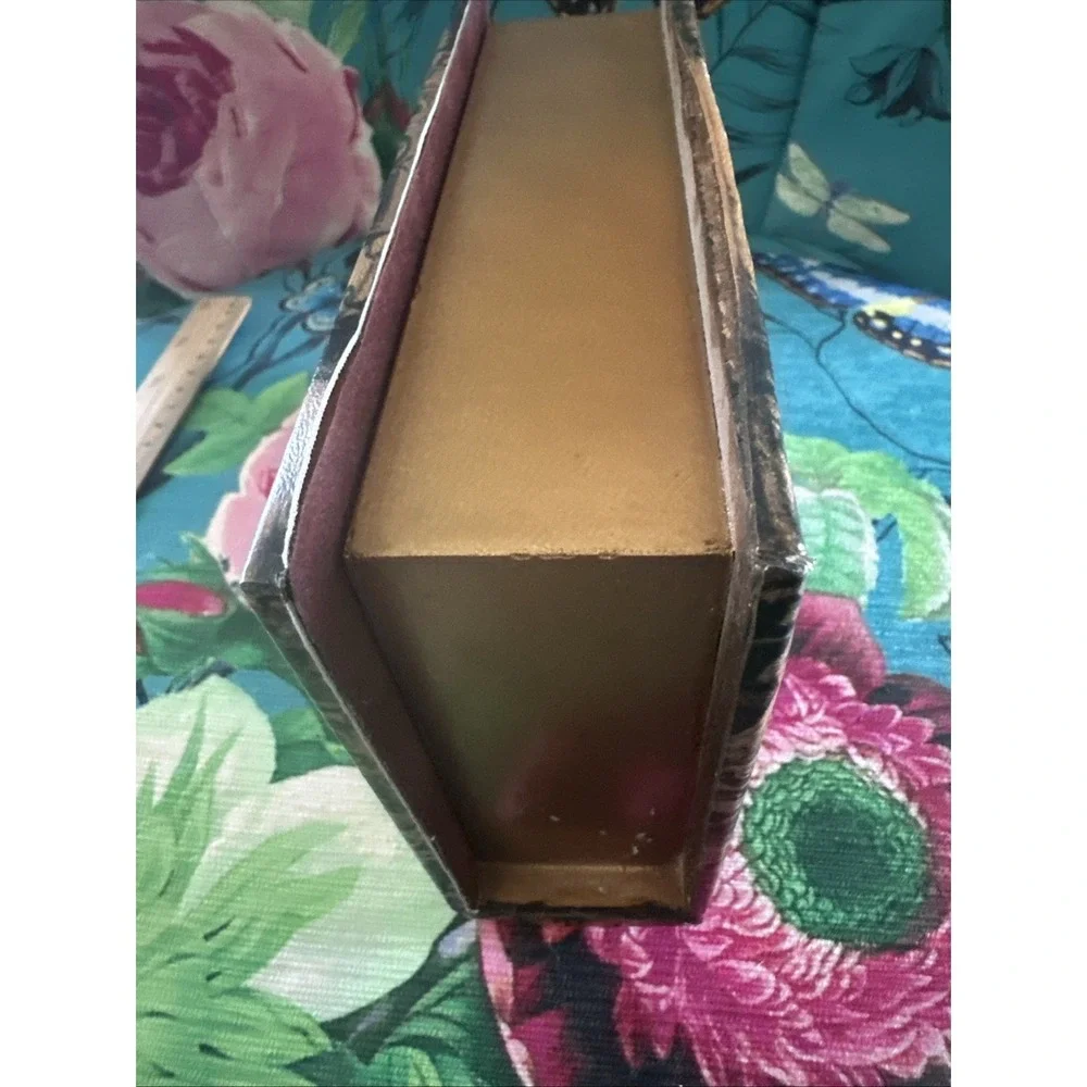 Decorative Book Shaped Box/Trinket Storage Box, 10
